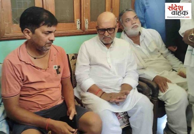 गोरखपुर हादसे पर अजय राय का सरकार पर हमला, बोले- श्मशान घाट तक में भ्रष्टाचार