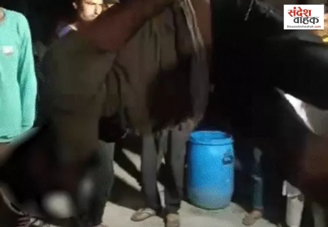 सहारनपुर में गर्लफ्रेंड से मिलने गए प्रेमी को उल्टा लटकाकर पीटा, छोड़ने के नाम पर 5 लाख लेने का आरोप