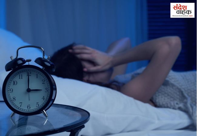 सोने से पहले इन 5 चीजों से बना लें दूरी, वरना रातभर खराब हो सकती है नींद