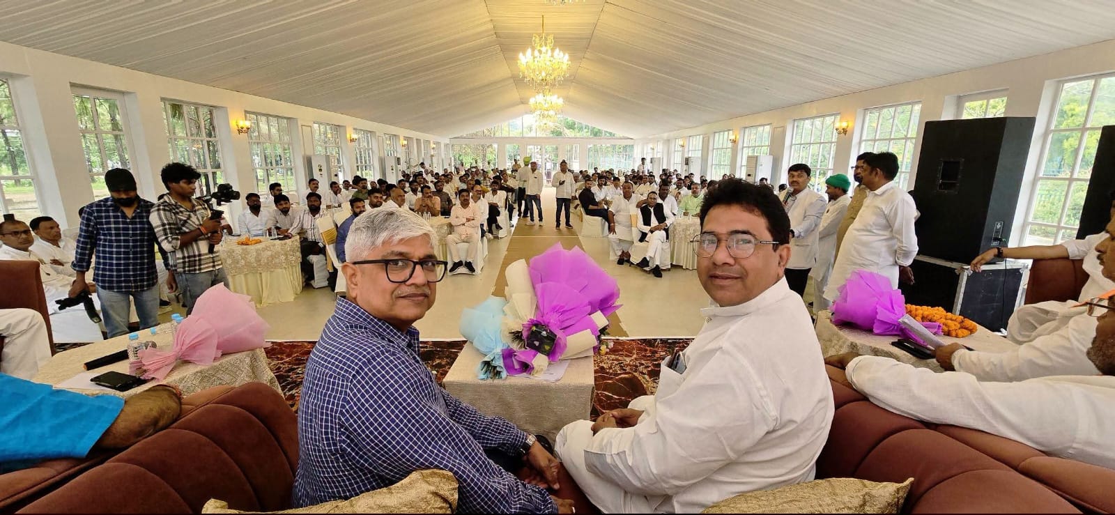 युवाओं का उत्पीड़न बर्दाश्त नहीं, लखनऊ में छात्र नेताओं संग बैठक में बोले अजय राय