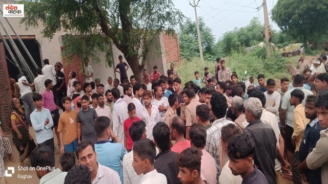 मथुरा में बड़ा हादसा: बोरिंग मशीन 11 हजार वोल्ट की लाइन से टकराई, 2 मजदूर समेत 3 की मौत