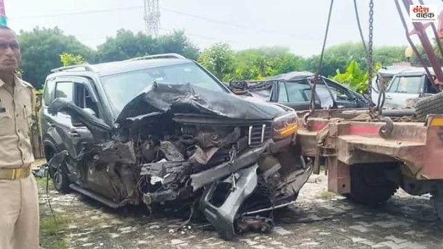 Agra-Lucknow Expressway Accident