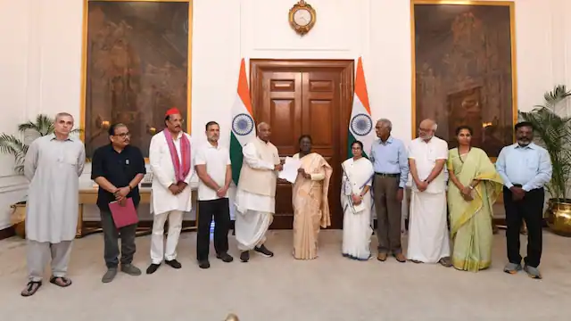 Rahul Gandhi Draupadi Murmu Meeting