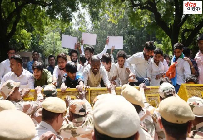 CEC के खिलाफ जंतर-मंतर पर प्रदर्शन मामले में दिल्ली पुलिस ने दर्ज कीं 3 एफआईआर