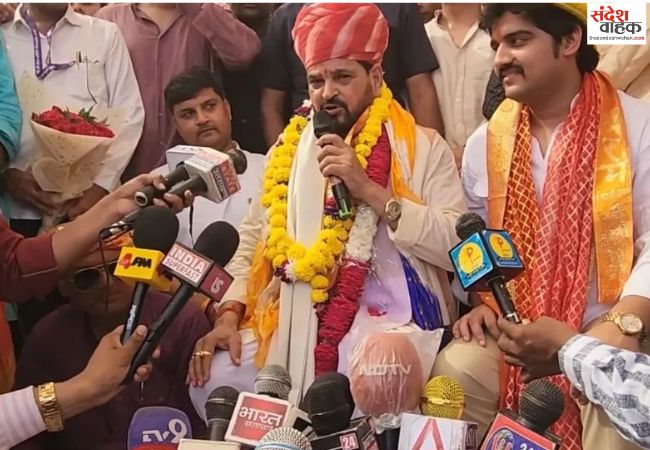 बृजभूषण शरण सिंह का दावा, एलन मस्क के इशारे पर भारत में हो रहे आंदोलन