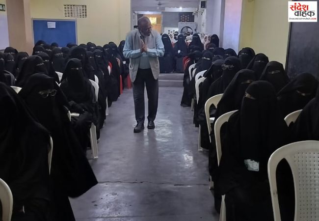 जामिया तुत तय्येबात में अपना मुकाम पैदा कर विषय पर एक दिवसीय वर्कशॉप आयोजित