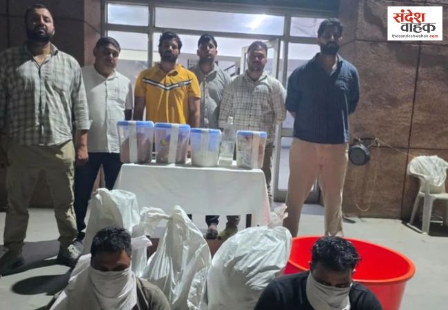 लखनऊ में चल रही थी हेरोइन बनाने की फैक्ट्री, 50 करोड़ की ड्रग्स बरामद, 4 गिरफ्तार