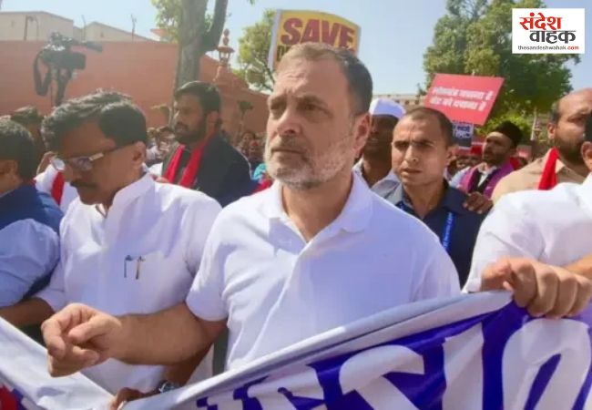 ‘ज्ञानेश कुमार डरे हुए हैं’, CEC से मिलने से रोका तो भड़के राहुल गांधी, बोले- ‘कोई बचकर नहीं भाग पाएगा’