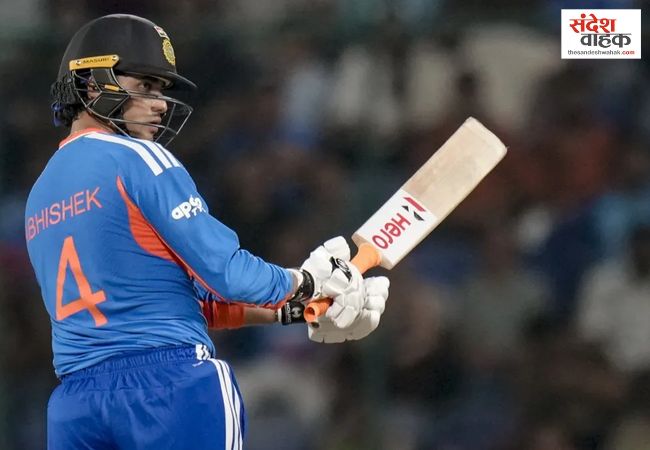 अभिषेक शर्मा ने तोड़ा रोहित शर्मा का वर्ल्ड रिकॉर्ड, पावरप्ले के बने सिक्सर किंग
