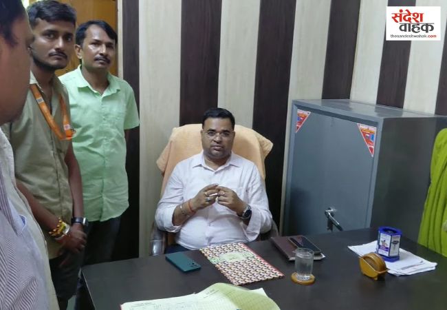 बलरामपुर में 11 करोड़ के MDM घोटाले के बीच शिक्षामित्र की सक्रियता पर उठे सवाल
