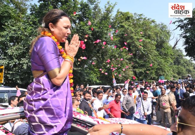 प्रतापगढ़ पहुंचीं कांग्रेस प्रदेश अध्यक्ष मोना, बोलीं- 2027 में बनेगी इंडिया गठबंधन की सरकार