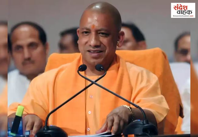 यूपी में 15 वरिष्ठ IAS अफसरों के तबादले, झांसी के मंडलायुक्त भी बदले, जारी हुई पूरी लिस्ट