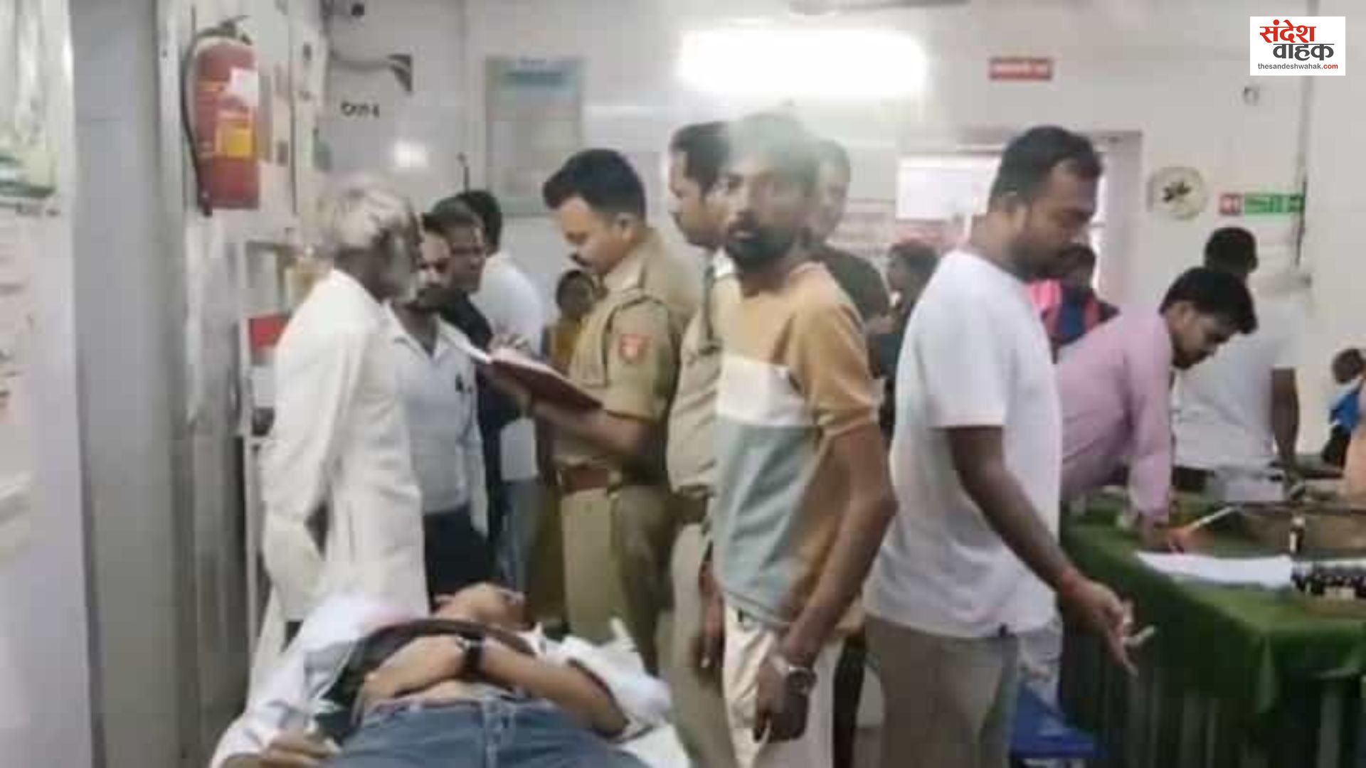 Mahoba Road Accident