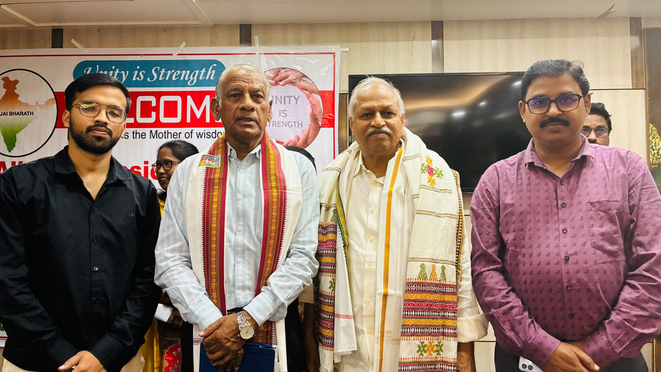 देश के 40 लाख चिकित्सा मित्रों के लिए उठी मांग, प्रशिक्षण के बाद मिले प्राथमिक उपचार की अनुमति