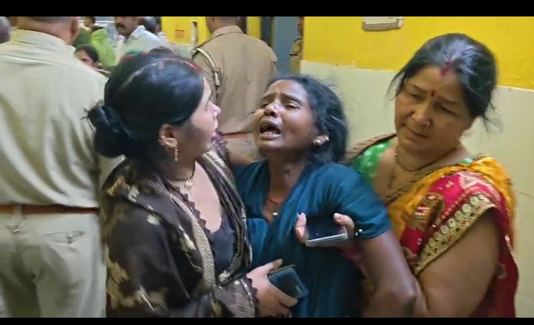 सिद्धार्थनगर में 23 वर्षीय युवक की हत्या का आरोप, मां के सामने सिर पर मारी लोहे की रॉड